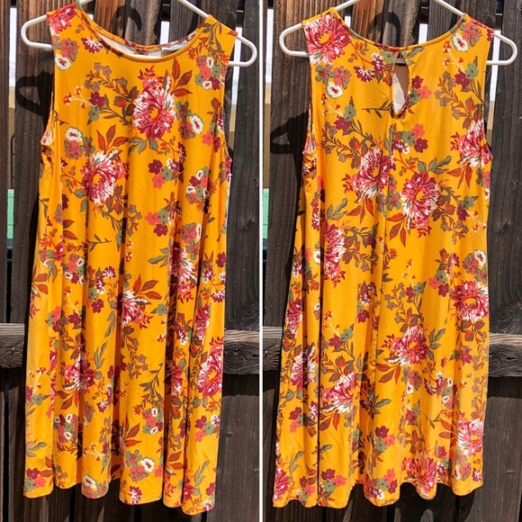 {???} Yellow Floral Flowy Sundress - Picture 1 of 3
